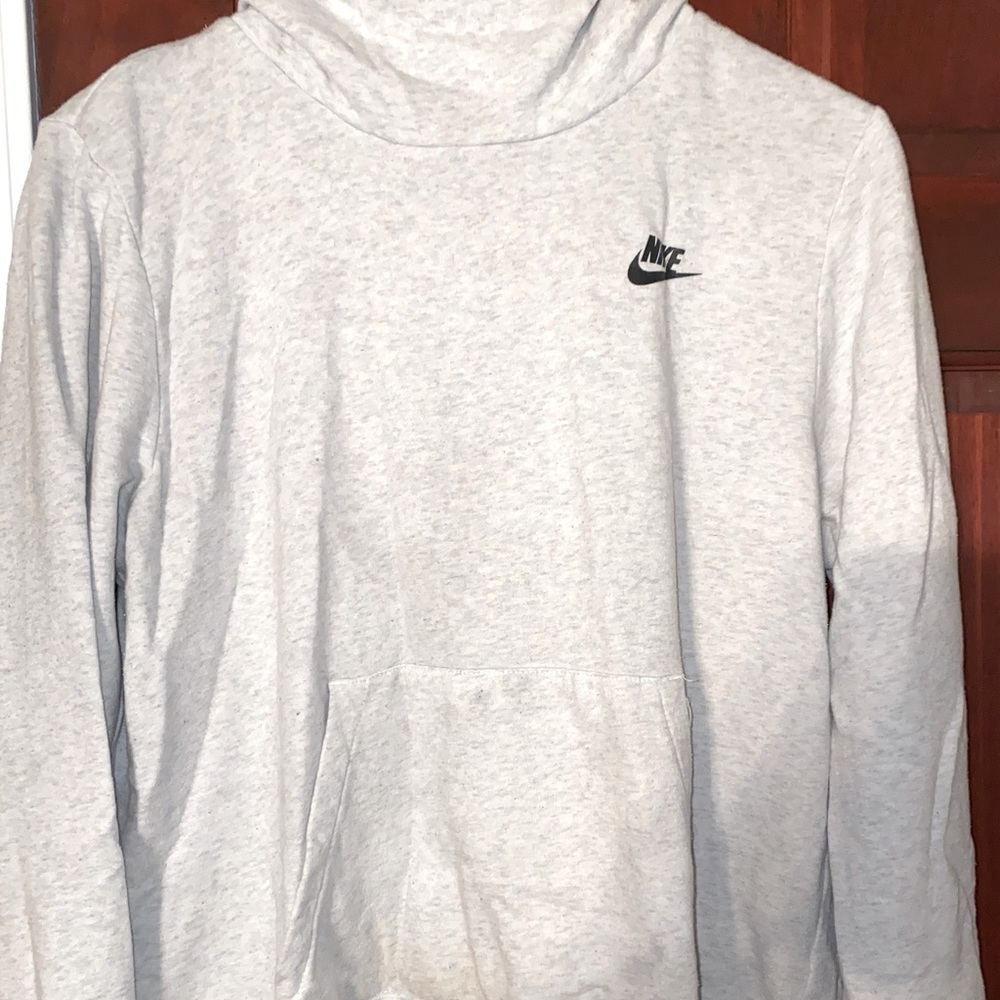 White NIKE hoodie